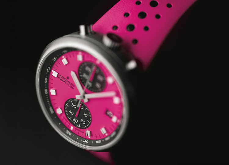 Junghans 1972 Competition PINK Edition Lagerräumung