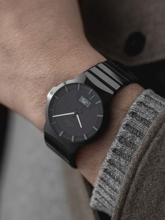 Junghans Force Mega Solar Neueste Mode