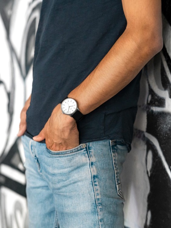 Junghans FORM A Titan Saisonale Angebote