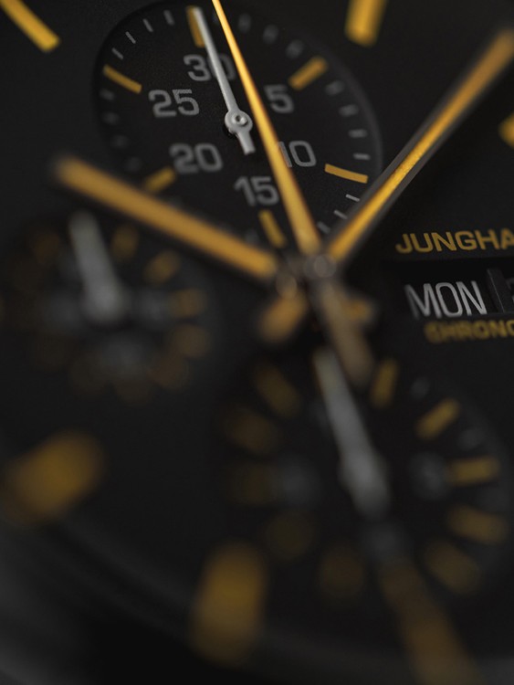 Junghans FORM A Chronoscope Vatertagsangebot