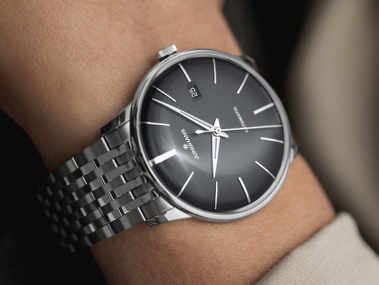 Junghans Meister Automatic Lagerräumung