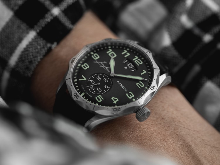 Junghans Pilot Automatic Blitzangebot