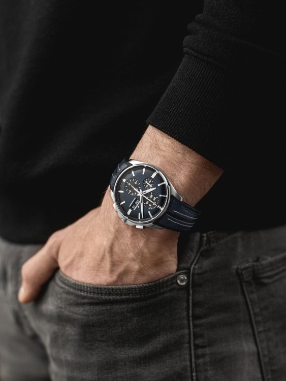 Junghans Meister S Chronoscope, Date English Kostenlose Rückgabe