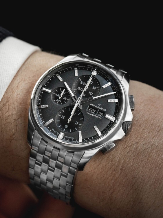 Junghans Meister S Chronoscope, Date English 50% Rabatt mit kostenlosem Versand