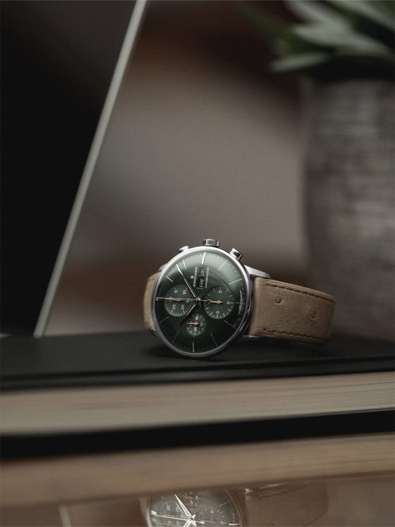 Junghans Meister Chronoscope, Date English Nur noch ein Tag übrig