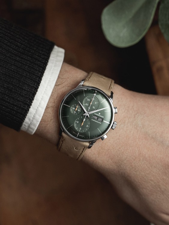 Junghans Meister Chronoscope, Date English Nur noch ein Tag übrig