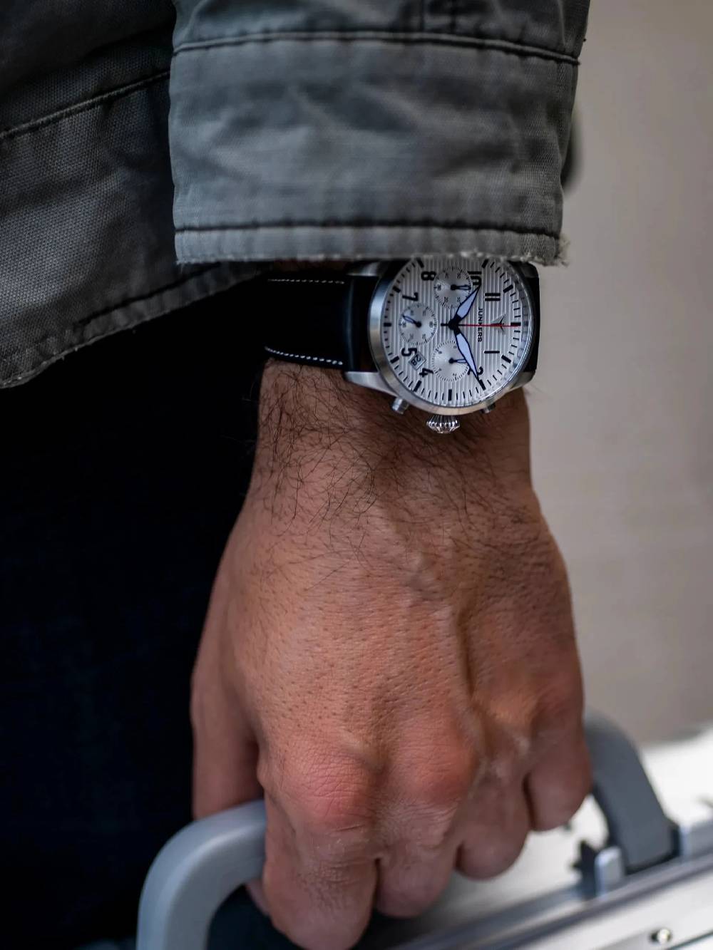 Junkers Flieger Chronograph Kostenloser Versand international
