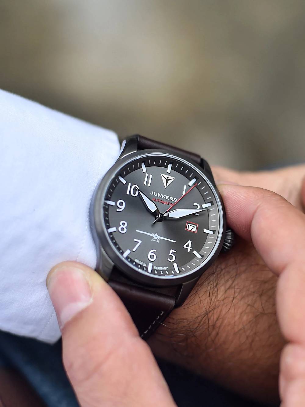 Junkers J1 Limited Edition Exklusive Angebote