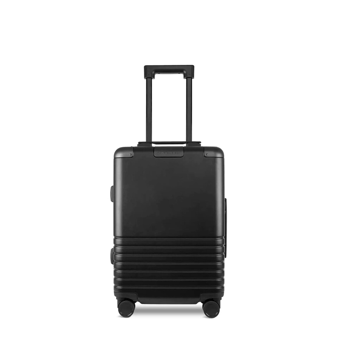 Kpten & Son Heathrow Cabin All Black Riesige Ersparnisse