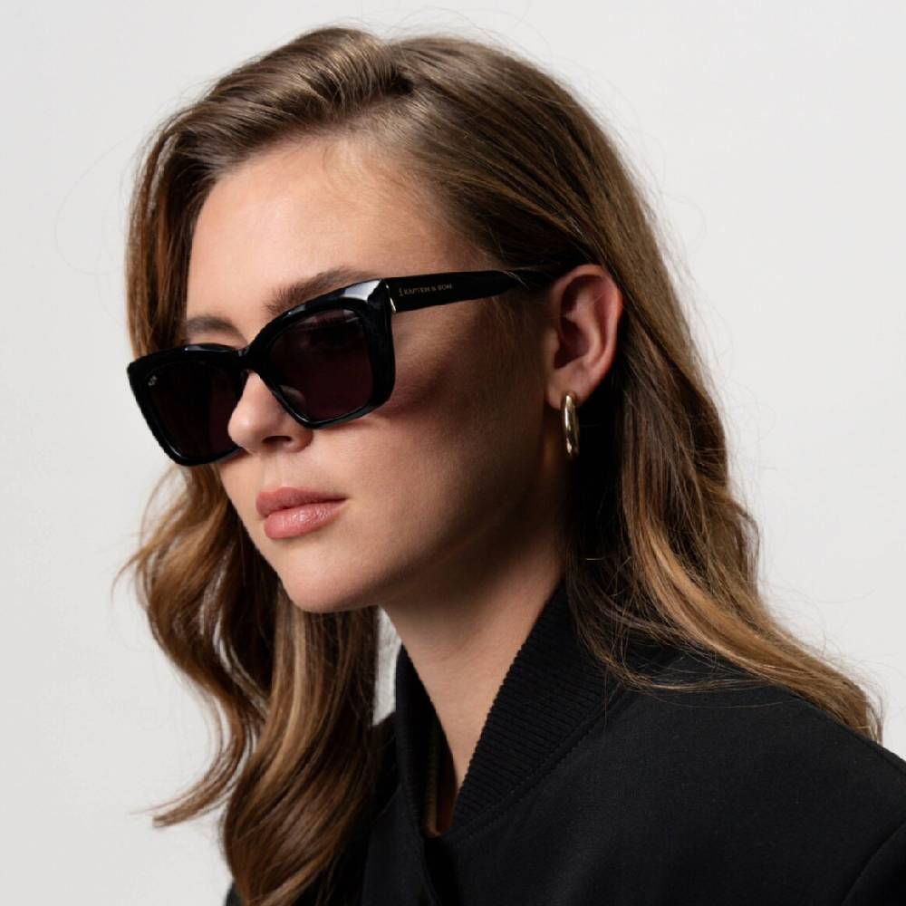 Kpten & Son Cassis All Black Begrenztes Angebot