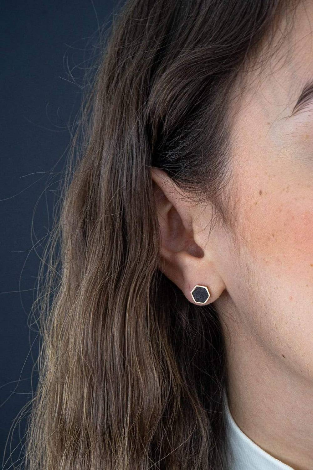 Kerbholz HEXA EARRING Sandelholz Kostenlose Rückgabe