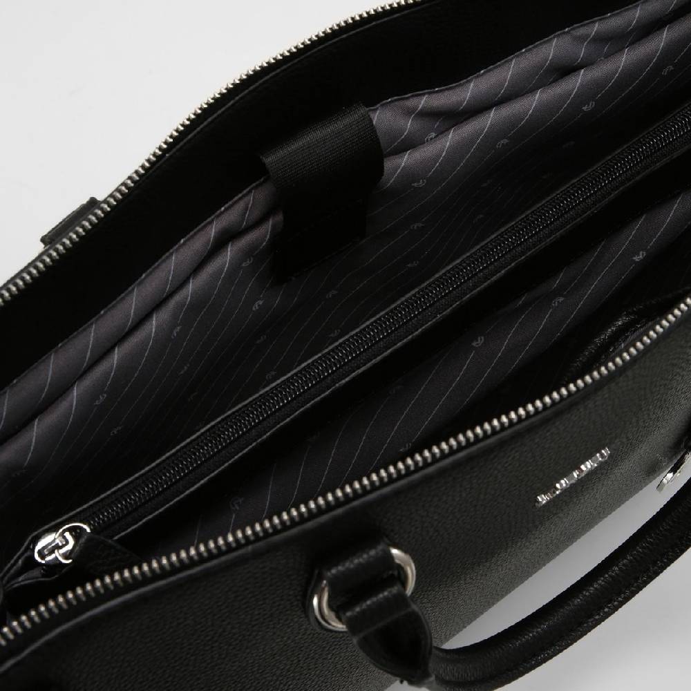 L. Credi Ella Henkeltasche schwarz Nur noch ein Tag übrig