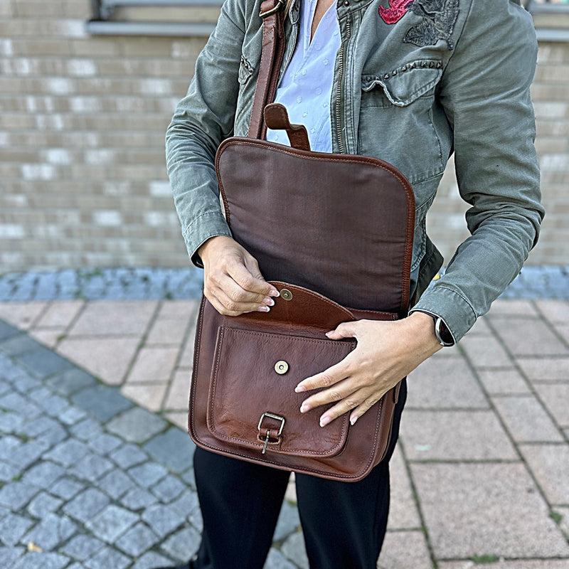 Leconi Umhängetasche Schultertasche Freizeittasche Büffelleder braun LE3085 Schlussverkauf
