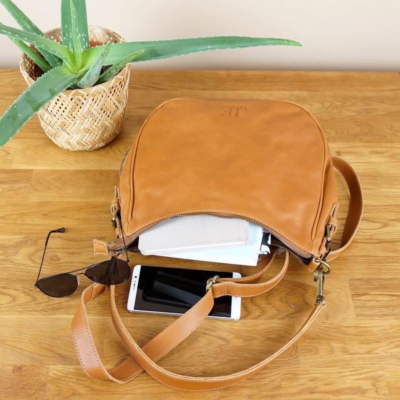 Leconi Schultertasche Ledertasche Handtasche Leder cognac LE0063 Tägliche Deals