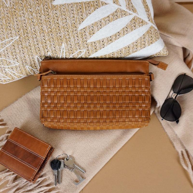 Leconi kleine Umhängetasche Schultertasche Damentasche Clutch Leder cognac LE3081 VIP-Rabatte