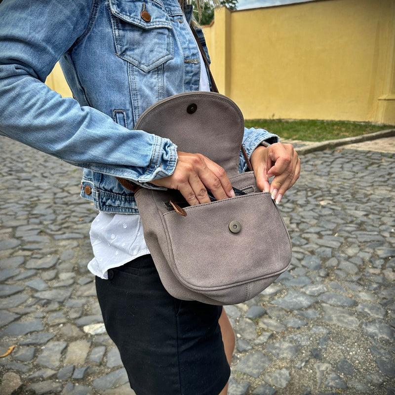 Leconi kleine Umhängetasche Ledertasche Damentasche Schultertasche Veloursleder grau LE3047 Kostenloser Versand international