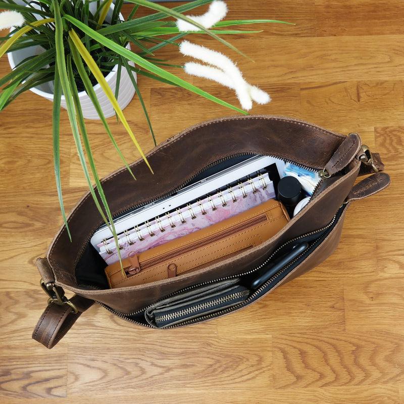 Leconi Umhängetasche Schultertasche Freizeittasche Leder schlamm LE3050 Verkauf