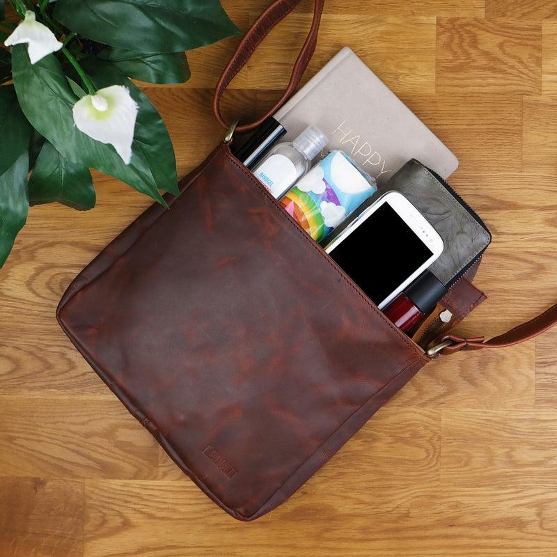 Leconi Umhängetasche Schultertasche Freizeittasche Leder braun LE3058 Schlussverkauf