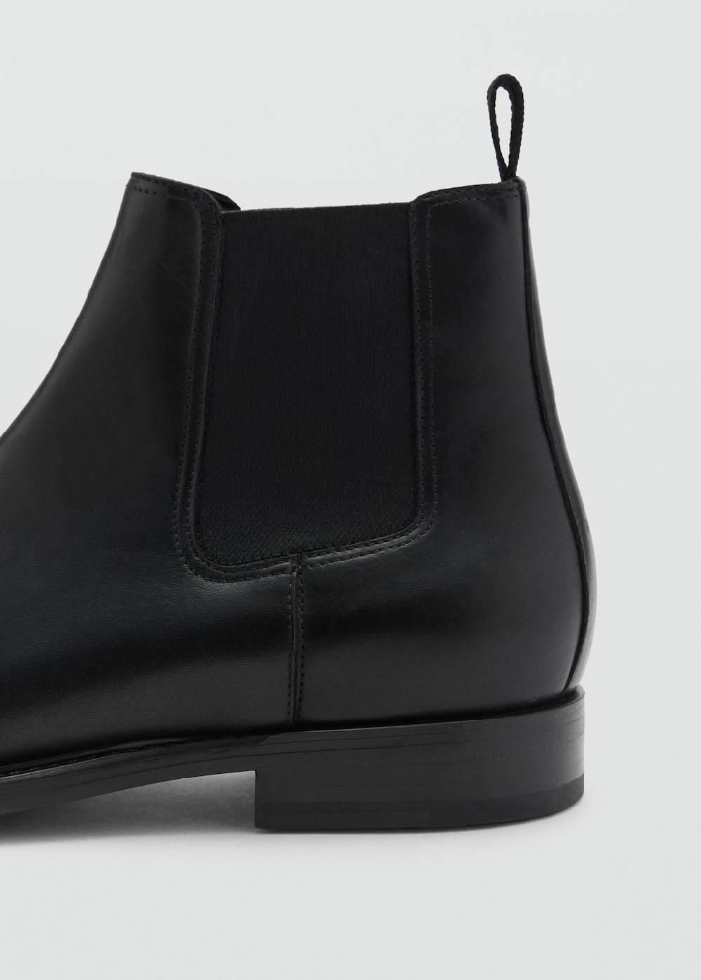 ﻿Mango Chelsea Boots aus poliertem Leder Black Friday