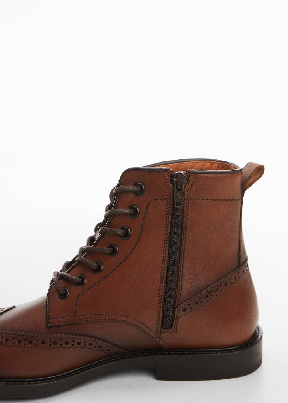 Mango Lederstiefelette mit Stanzdetails Zeitbegrenzte Promotion