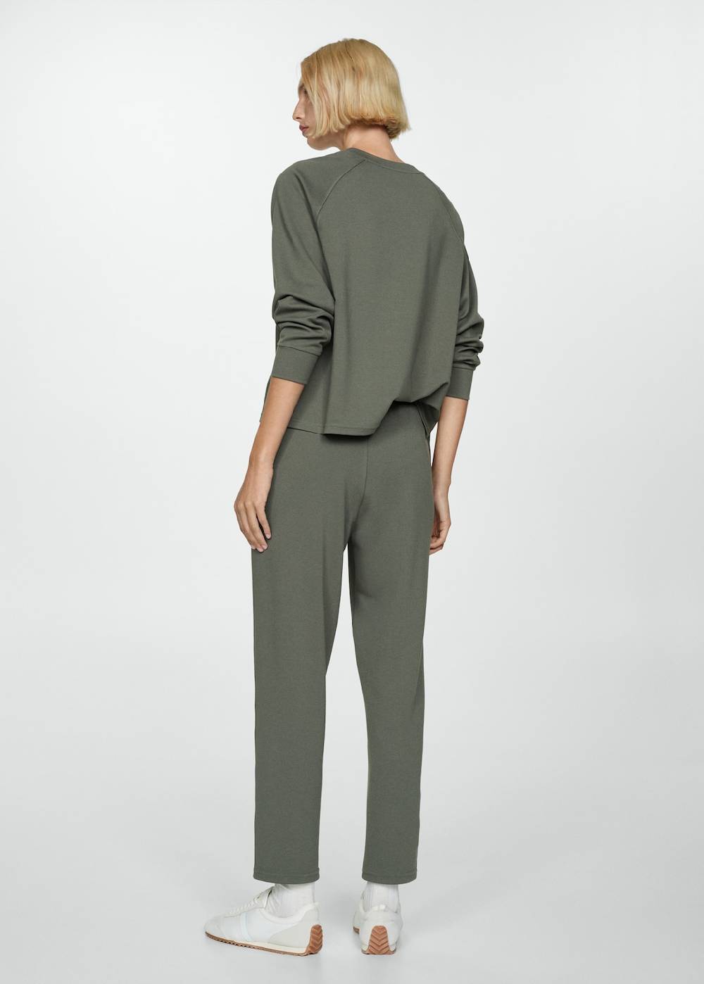 Mango Jogger Pants mit Nähten Kostenlose Rückgabe