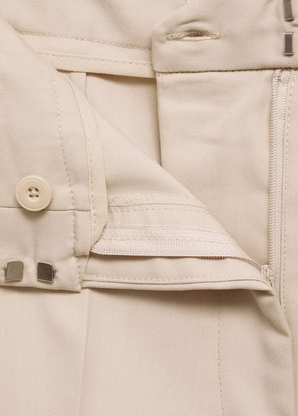 Mango Gerade Bundfaltenhose Neueste Stile