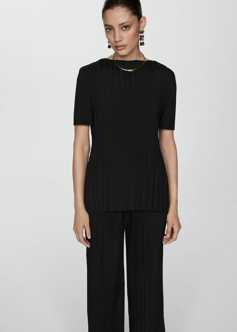 Mango Fließende Plissée-Hose Letzter Tag