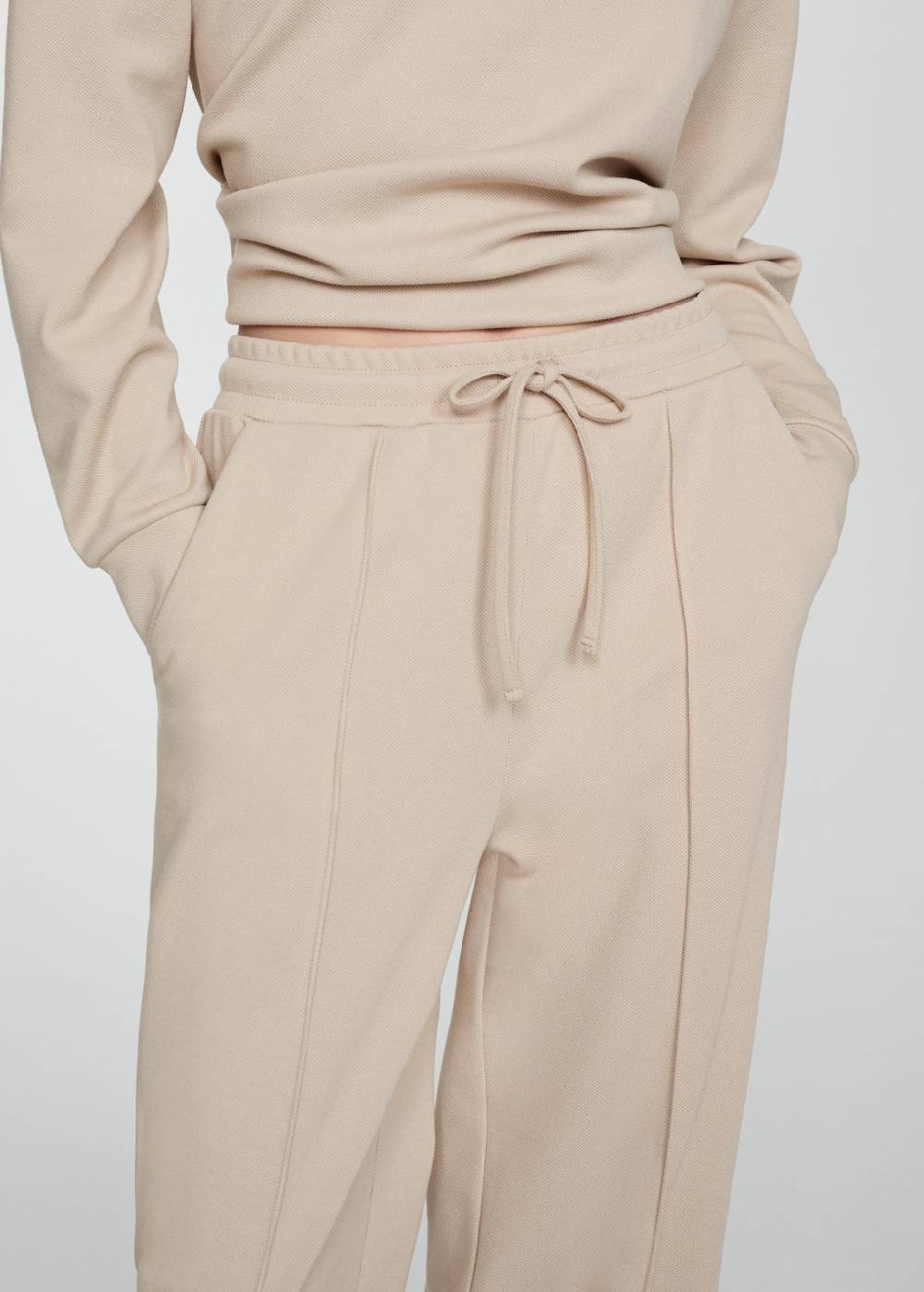 Mango Gerade Hose mit Nähten Discount Store für neue Produkte