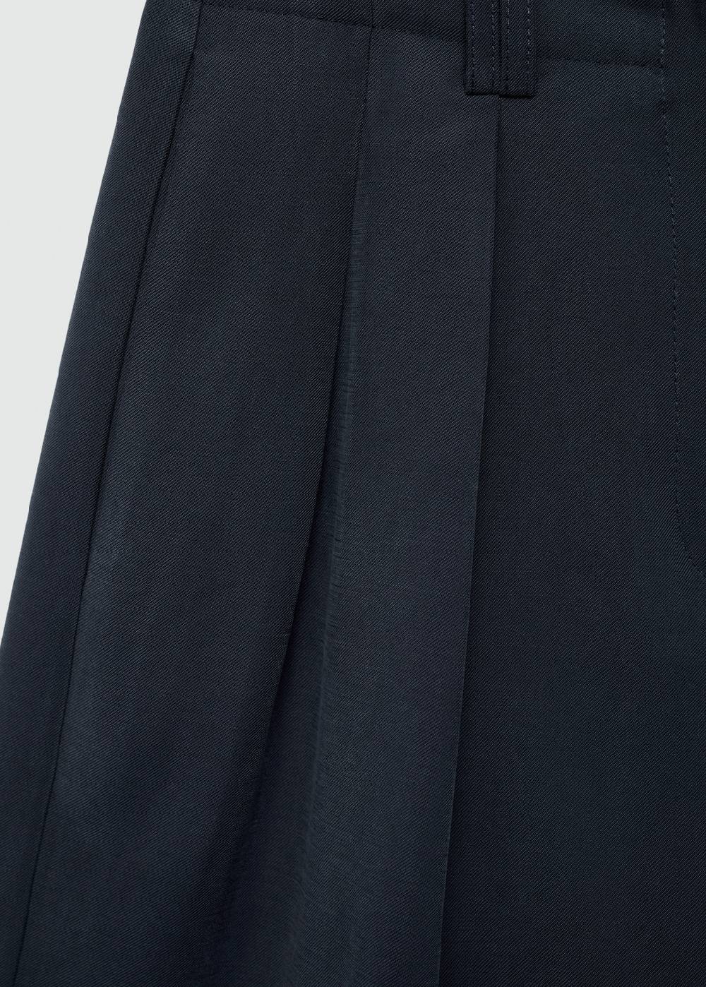 Mango Bundfaltenshorts mit mittlerer Bundhöhe Online