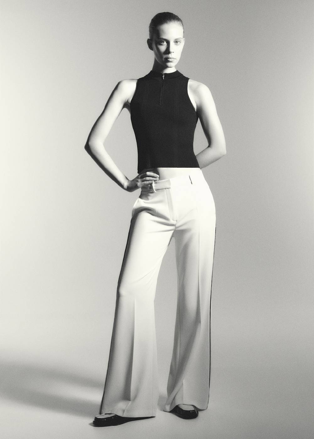 Mango Gestreifte Wideleg-Hose Outlet