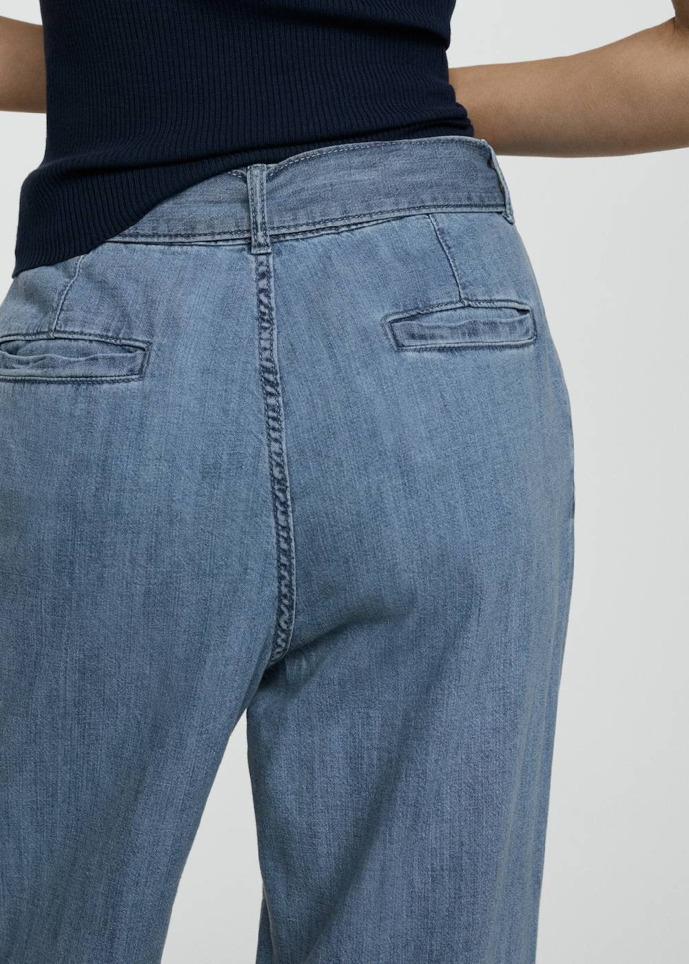 Mango Fließende Hose mit Gürtel Verkauf