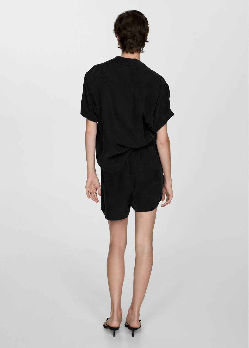 Mango Gerade Cupro-Shorts mit hoher Bundhöhe Flash Sale