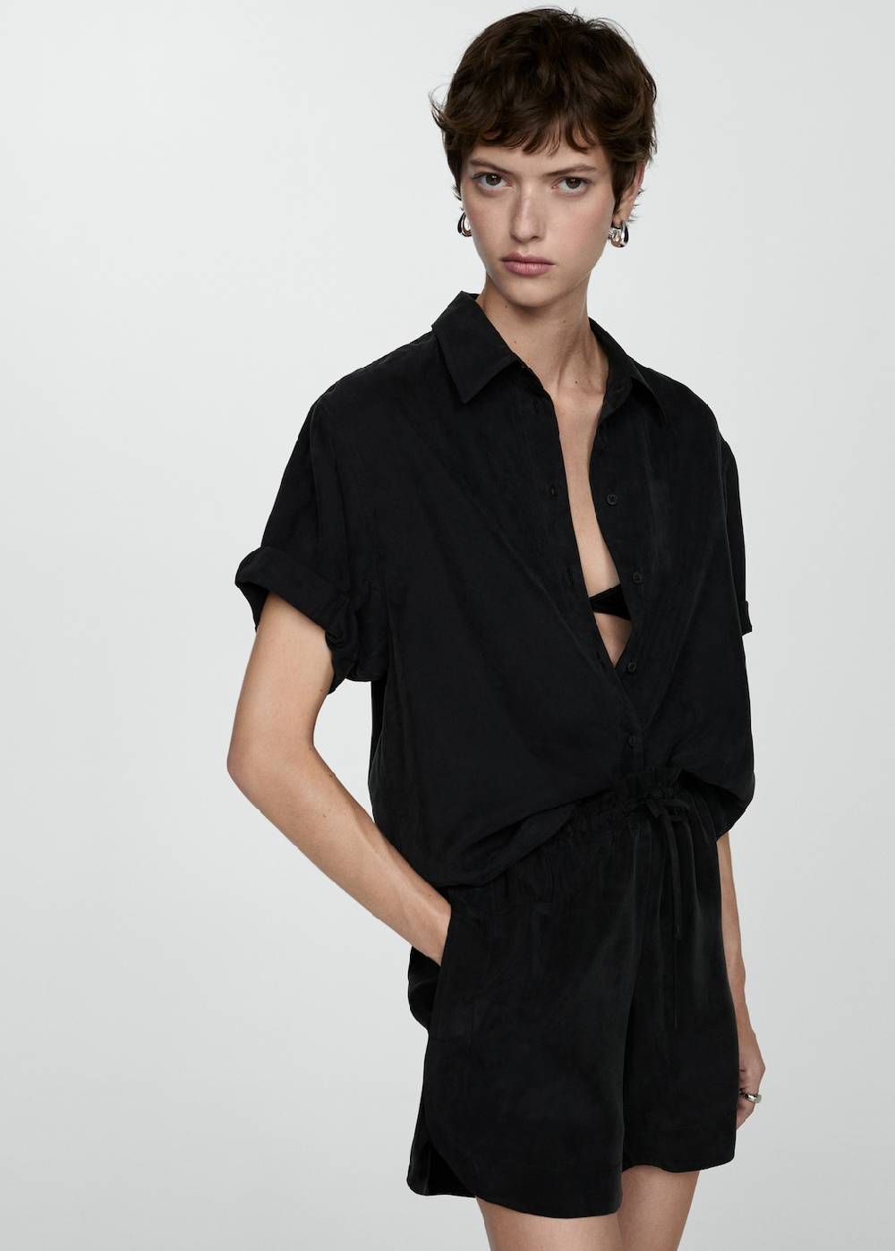 Mango Gerade Cupro-Shorts mit hoher Bundhöhe Flash Sale
