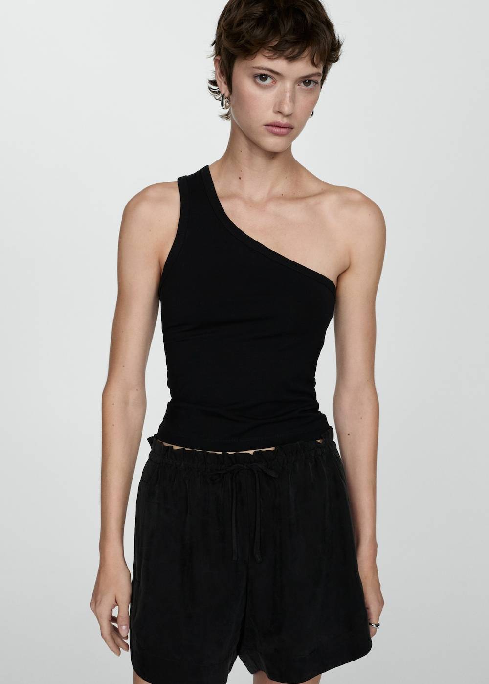 Mango Gerade Cupro-Shorts mit hoher Bundhöhe Flash Sale