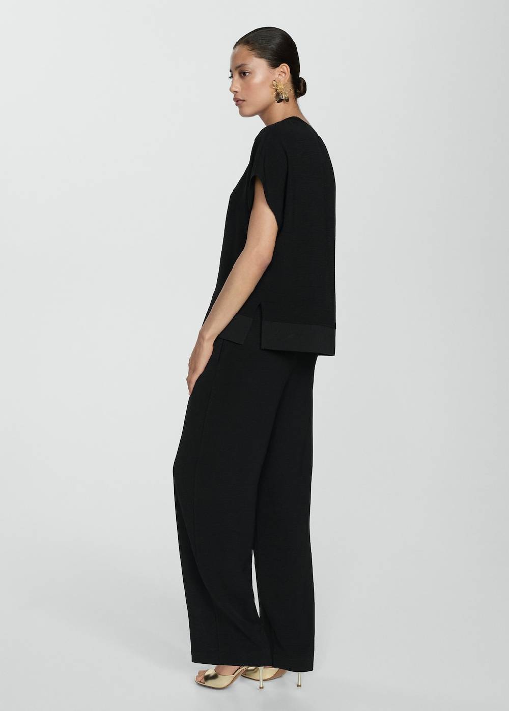 Mango Fließende Wideleg-Hose Preisnachlass