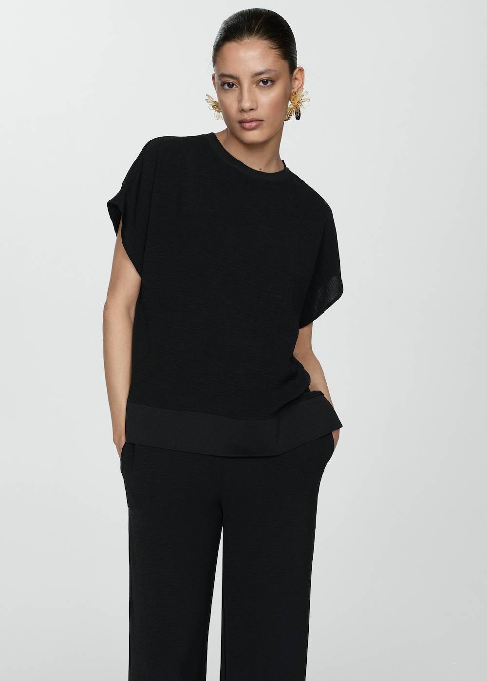 Mango Fließende Wideleg-Hose Preisnachlass