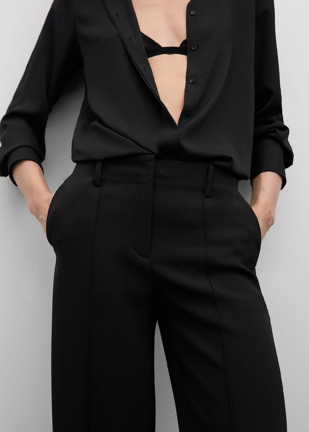 Mango Gerade Bundfaltenhose Top Angebot