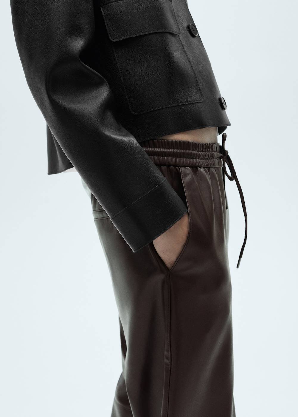 Mango Hose mit Stretchbund und Leder-Effekt Neueste Stile