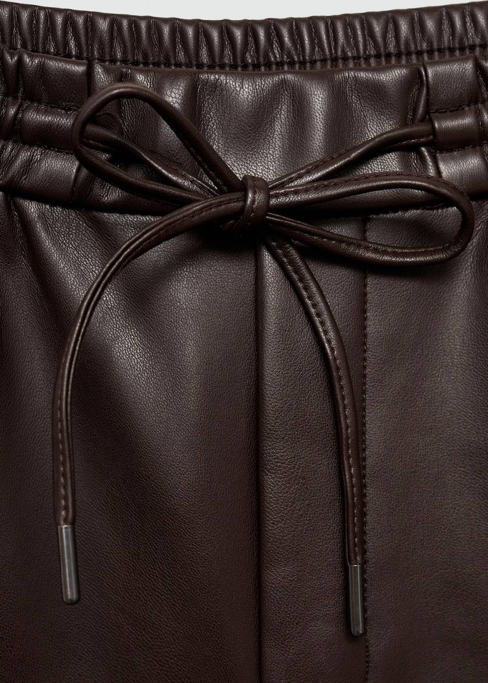 Mango Hose mit Stretchbund und Leder-Effekt Neueste Stile