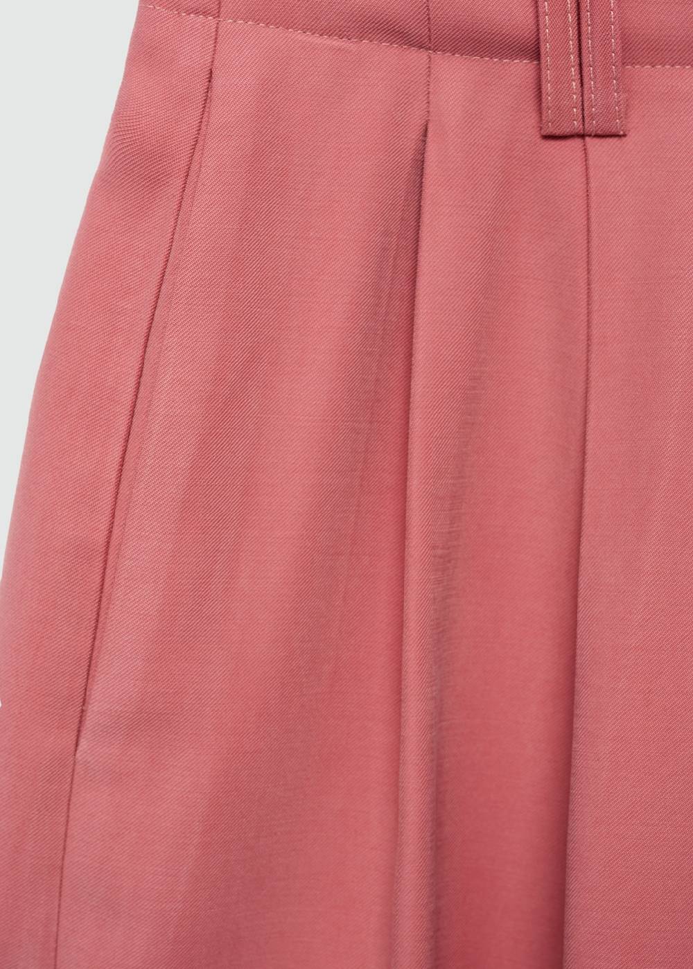 Mango Bundfaltenshorts mit mittlerer Bundhöhe Muttertagsangebot