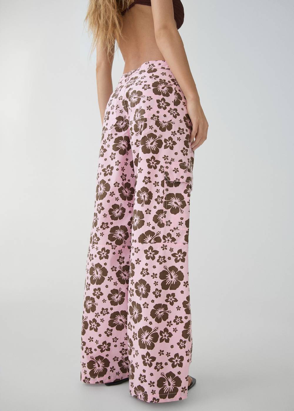 Mango Hose mit Blumenmuster Top Angebot