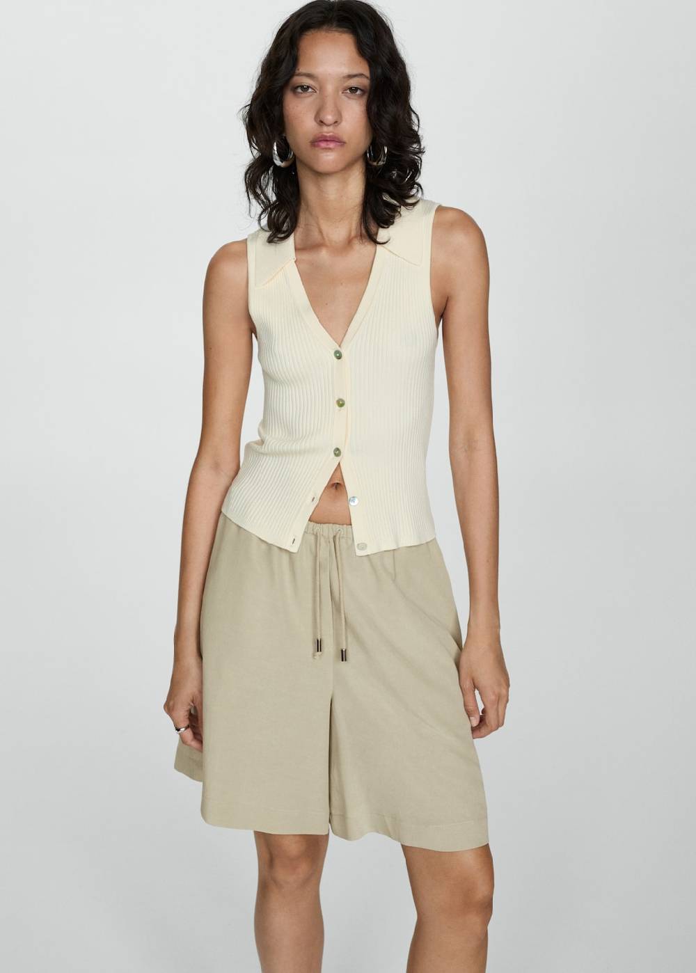 Mango Wideleg-Bermudashorts aus Lyocell Sonderangebote