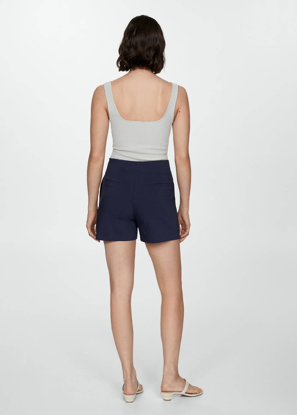 Mango Gerade Shorts mit hoher Taille Neueste Stile
