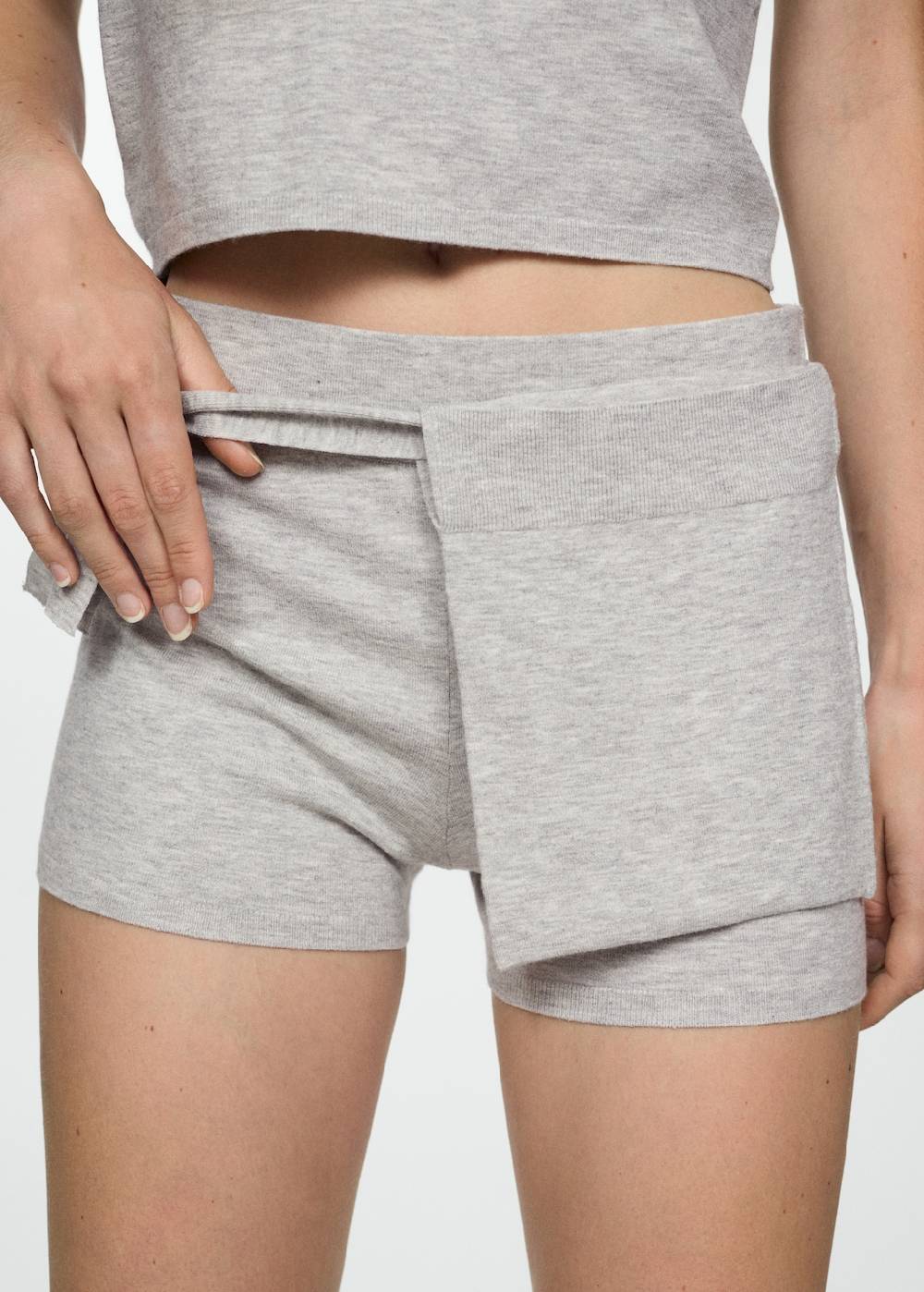 Mango Strickshorts mit Schleife Auslauf