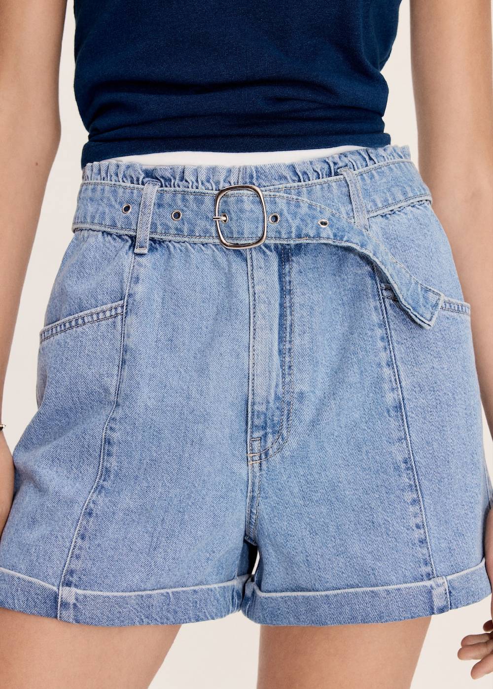 Mango Jeans-Shorts mit Gürtel Weihnachtsangebot