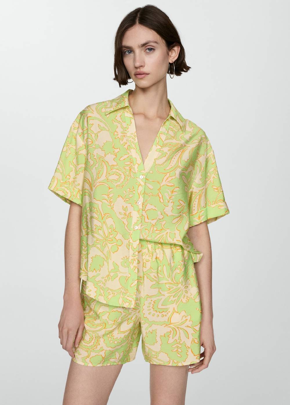 Mango Fließende Print-Shorts Vatertagsangebot