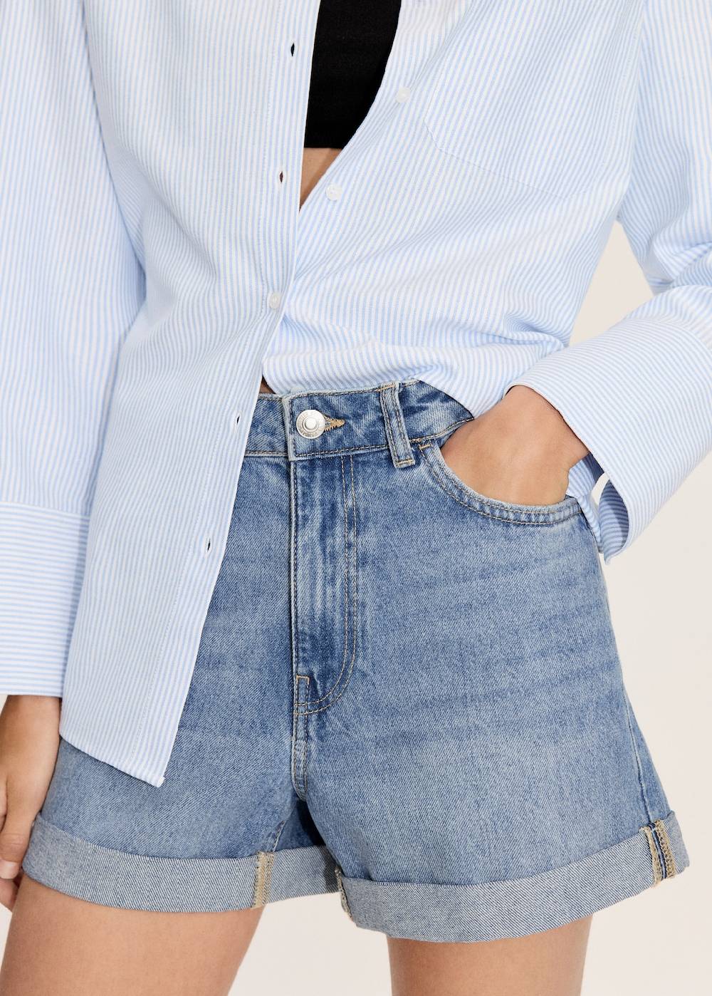 Mango Mom Fit-Jeans-Shorts Valentinstagsangebot
