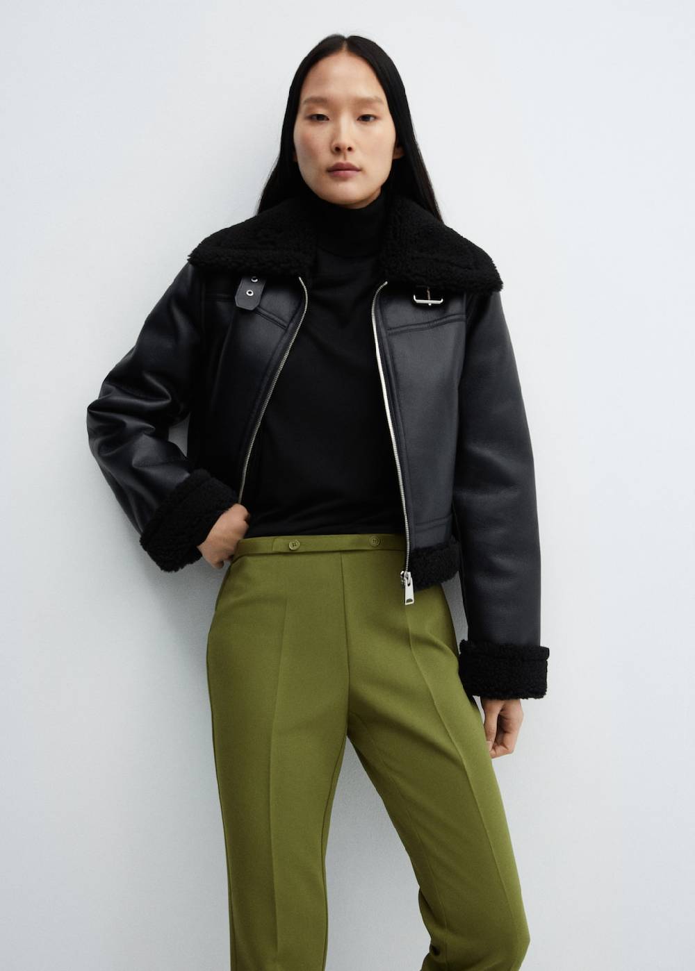 Mango Gerade Hose mit Gürtel Bestseller