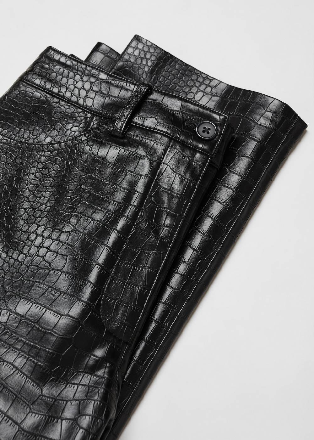 Mango Gearde Hose mit Animal-Print-Effekt Saisonale Angebote