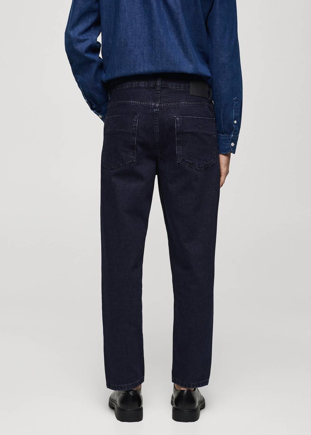 Mango Relaxed Fit-Jeans mit dunkler Waschung Versandkostenfrei